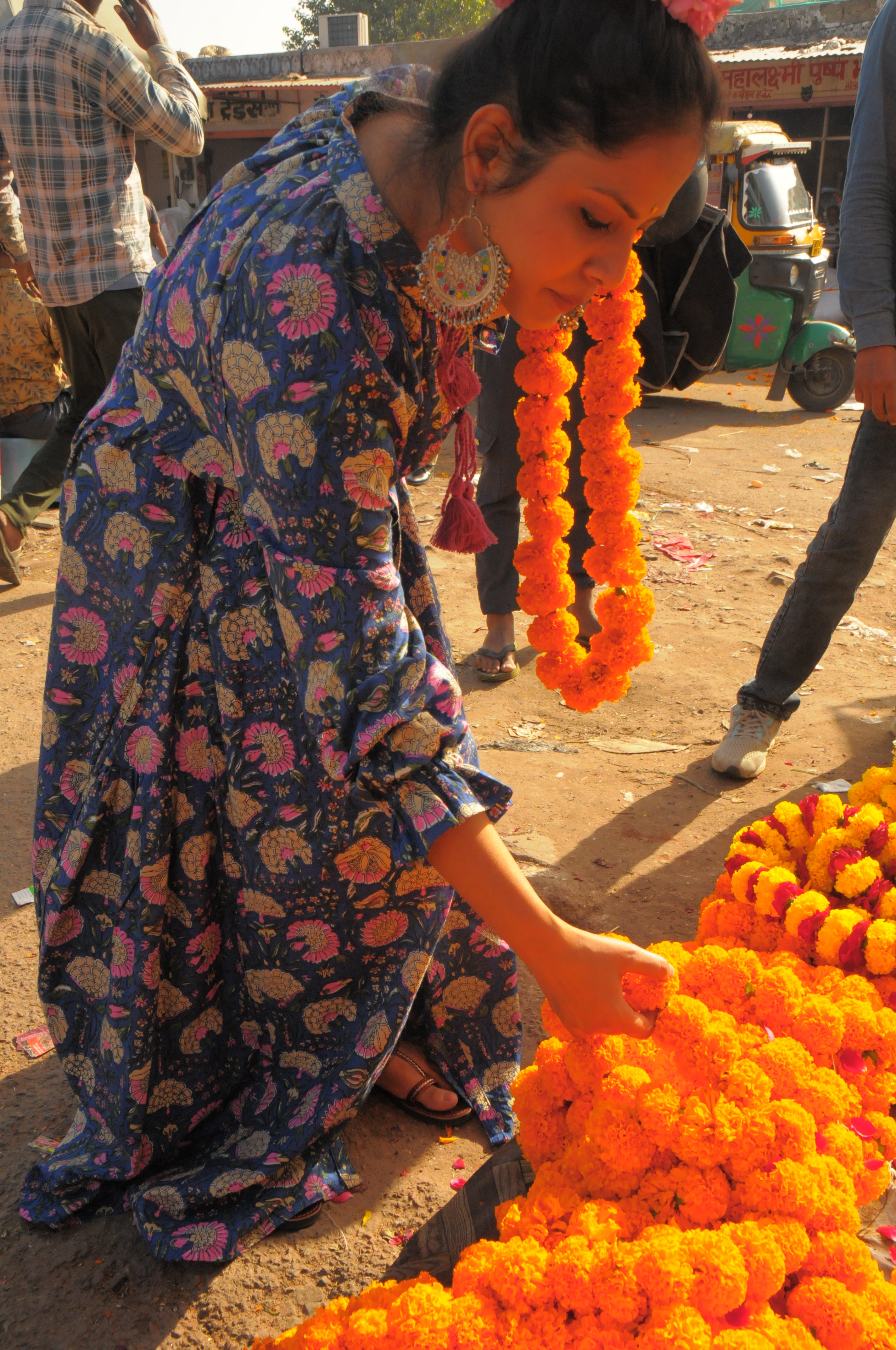 Jaipur Blossom Print With Pink - Purple Tassels
