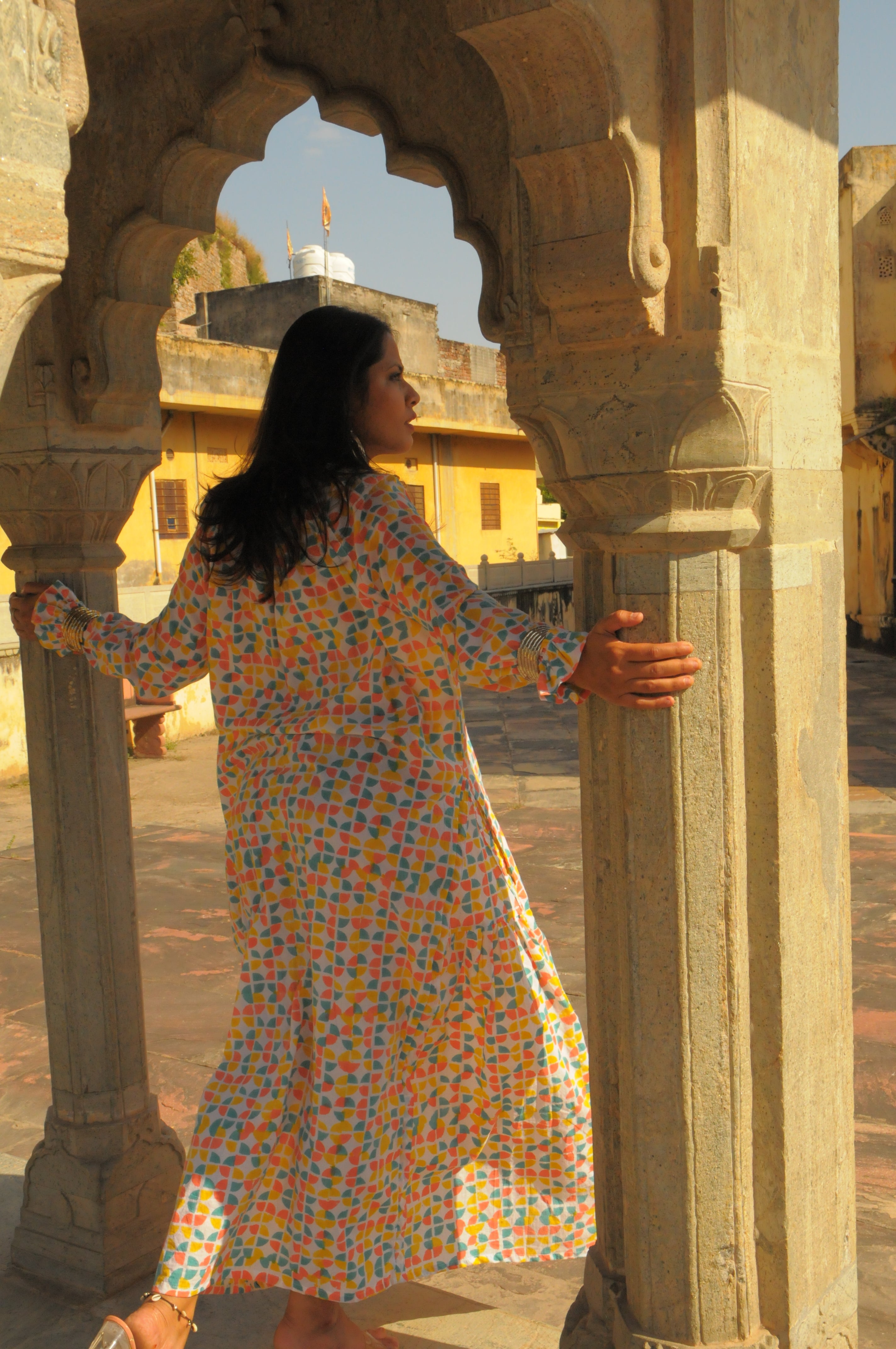 Rajasthani Retro Print With Turquoise Tassels