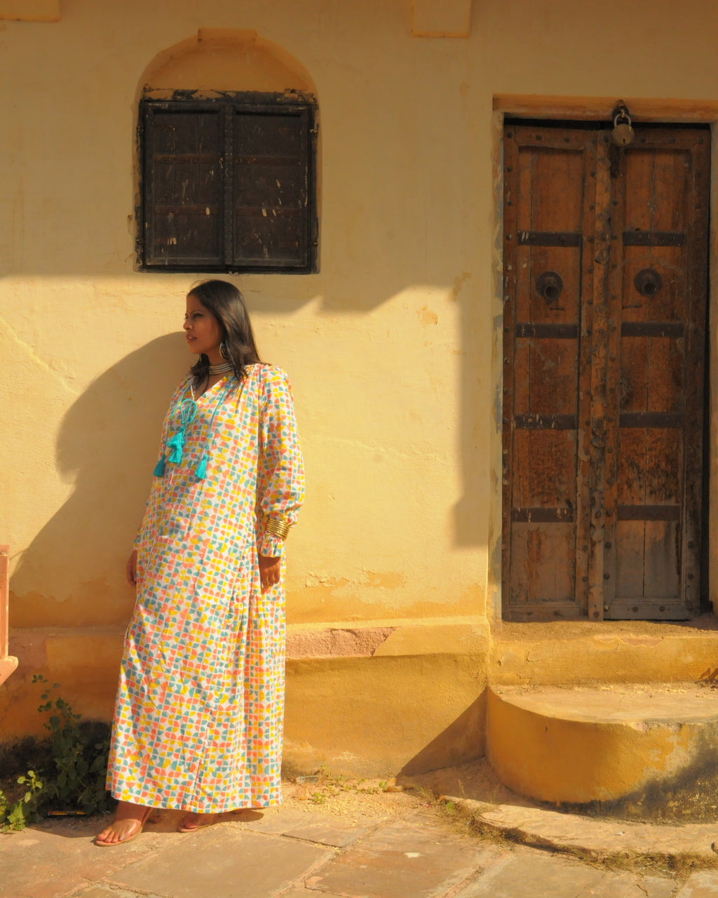 Rajasthani Retro Print With Turquoise Tassels