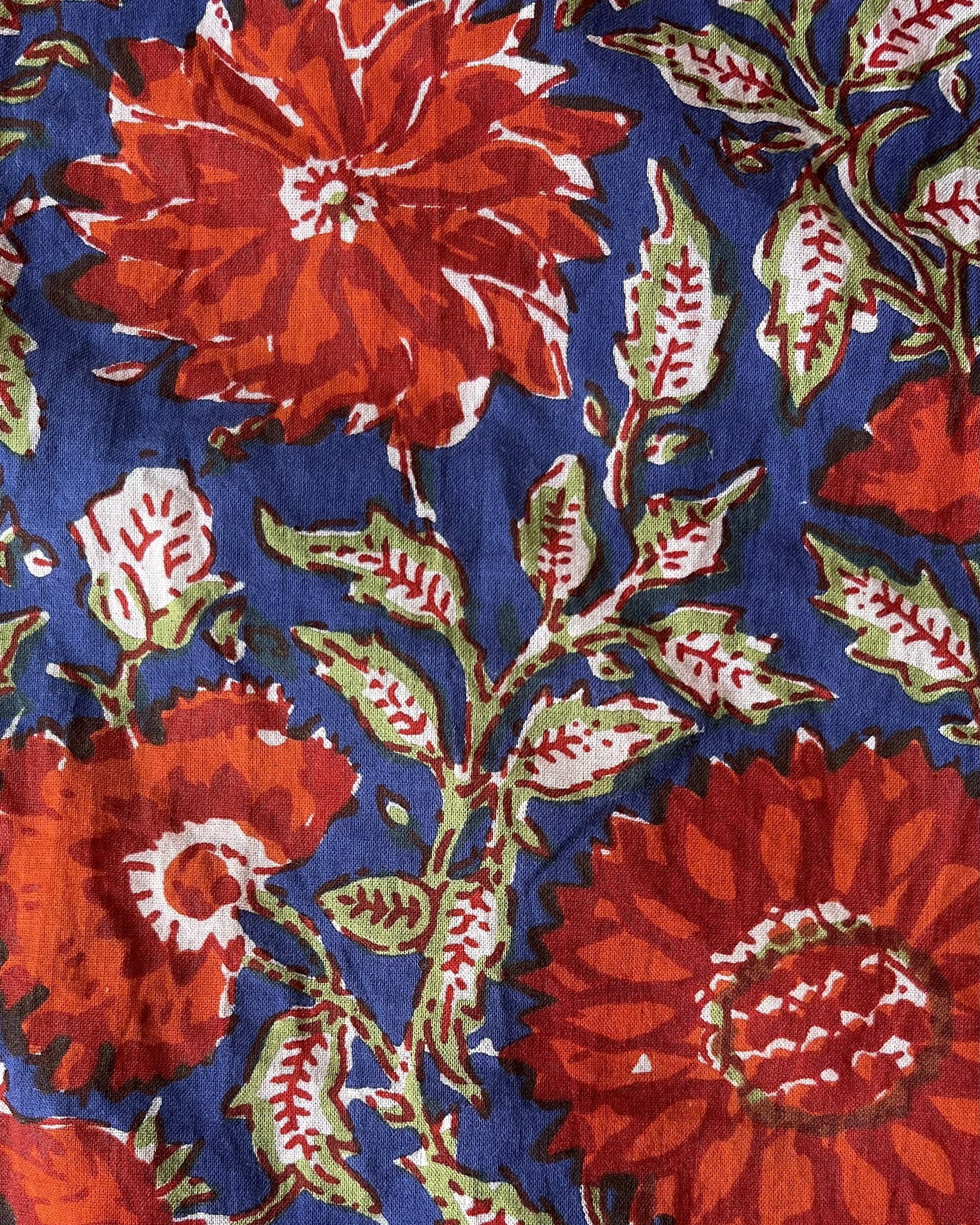 Sunflower Glory Print With Burnt Orange Tassels