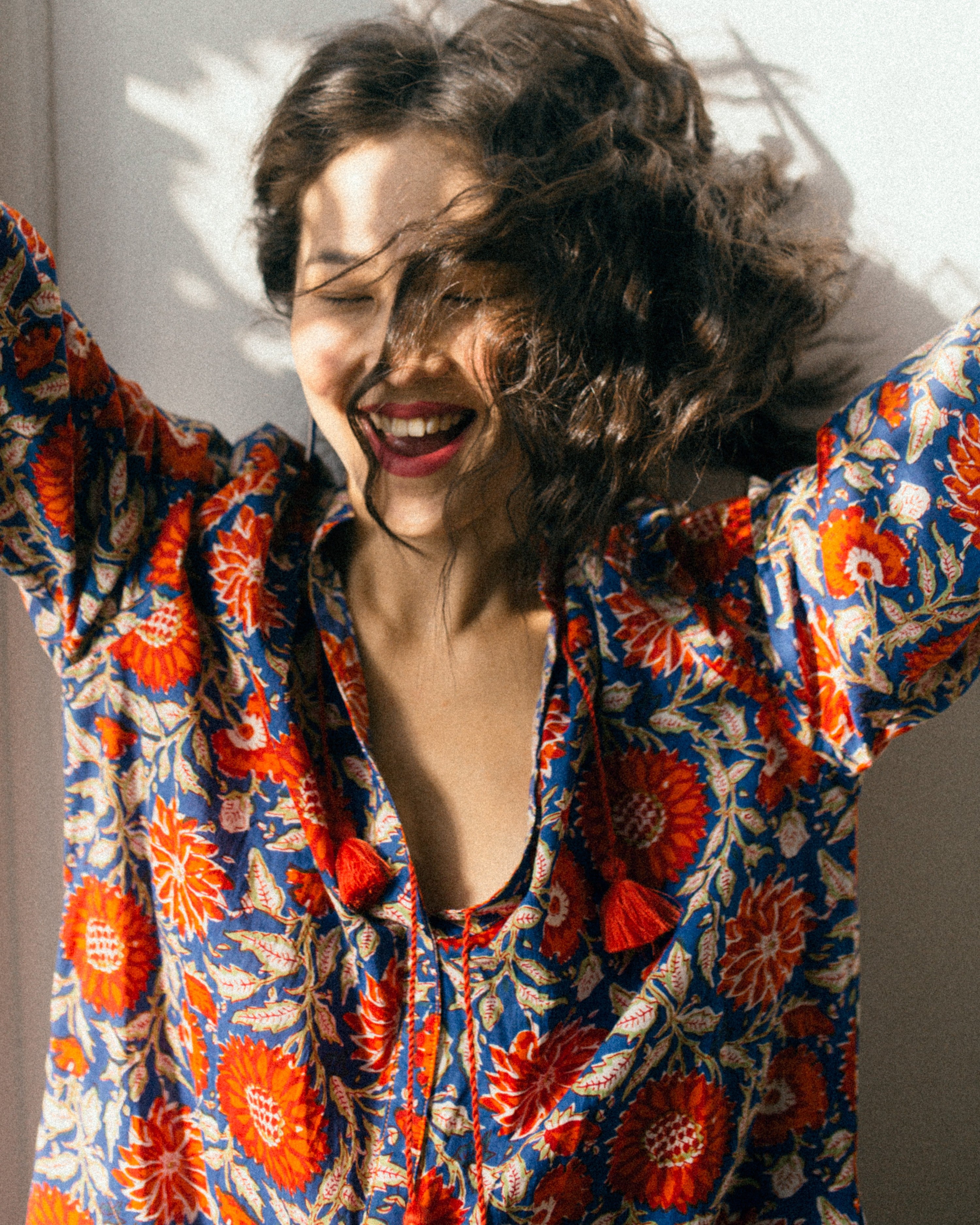 Sunflower Glory Print With Burnt Orange Tassels